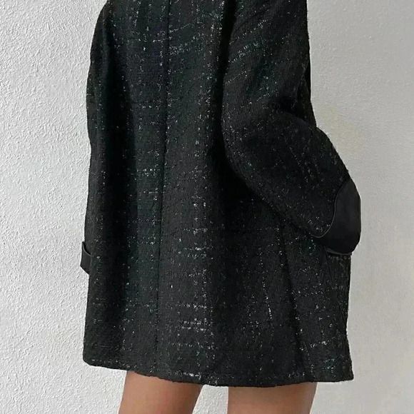 Classy Plaid Tweed Double Breasted Overcoat - Picture 3 of 5